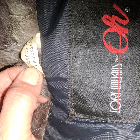 MultiColor Dyed Fur Cape - Picture 4 of 13